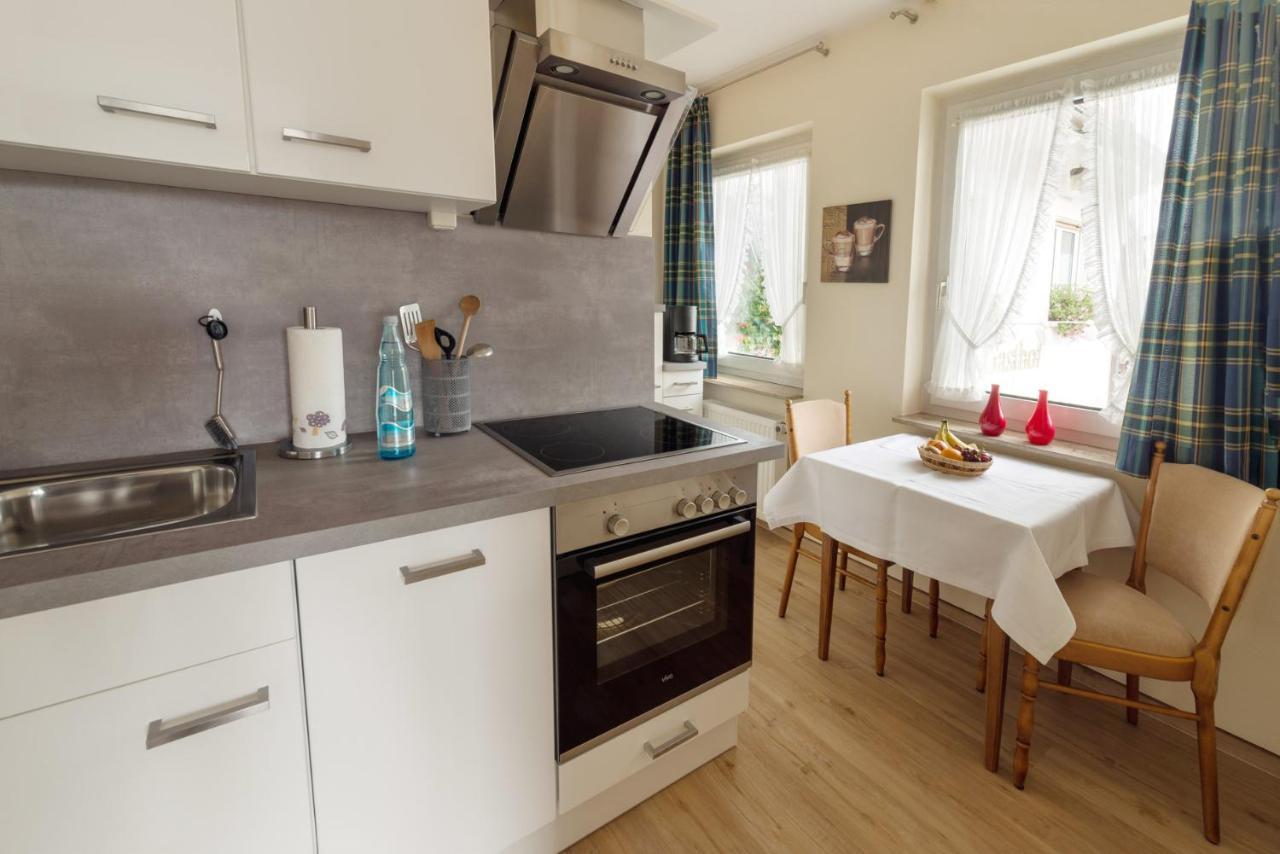 Gasthof-Ferienwohnung Zur Zweere วิลลิงเงิน ภายนอก รูปภาพ